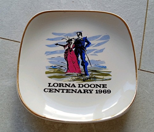 Lord nelson pottery plate - nelson,