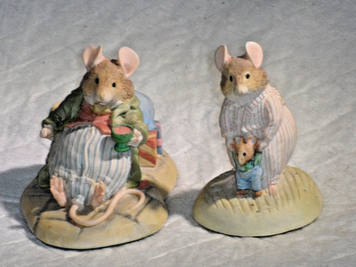 Border fine arts brambly hedge - border,
