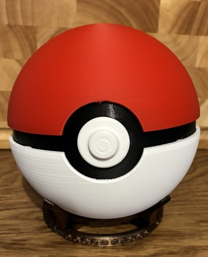 Printed pokeball piggy bank - 3d,