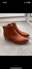Ladies Dune Tan Boots Size 5