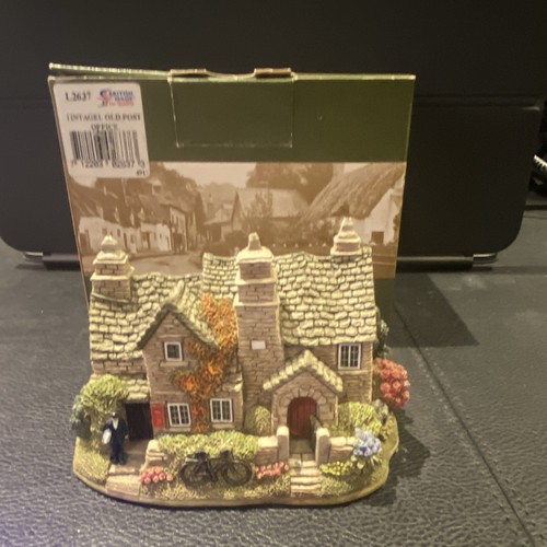 Lilliput lane tintagel - lane, old