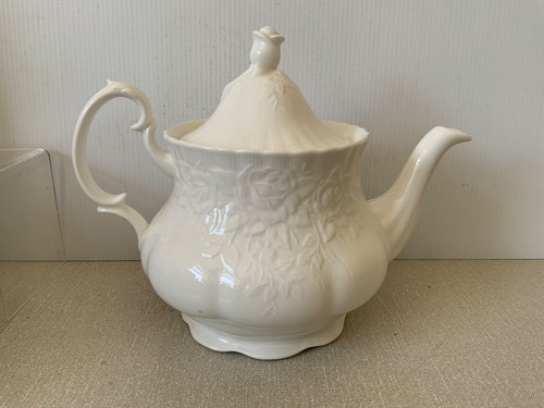 Royal albert old english - royal,