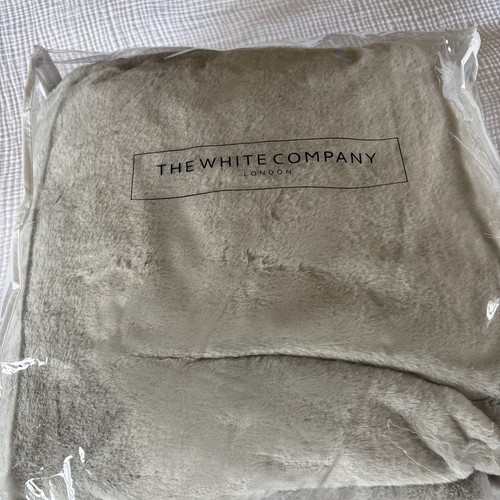 The white company plush faux - company,