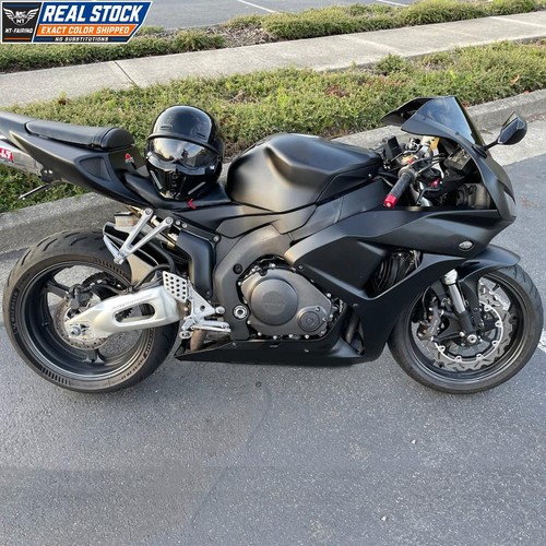 Injection matte black - matte,