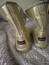 Ukala Boots Size 8