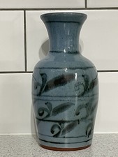 BLUE NORTH DEVON POTTERY VASE WITH GREEN HAND PAINTED PATTERN NP MONOGRAM