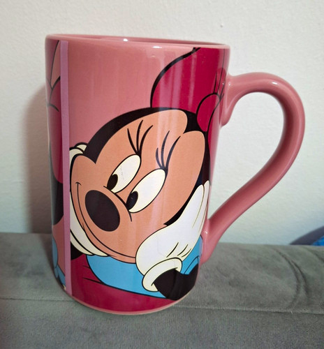Disney store exclusive minnie - store,