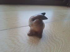 BESWICK SMALL BROWN RABBIT 