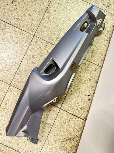 Bmw rear fairing right - bmw,