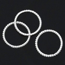 Twisted Closed Jump Rings -