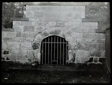 ANTIQUE Magic Lantern Slide