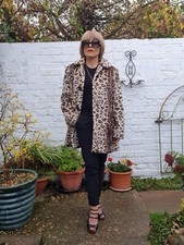 Miss Selfridge Ladies Leopard Print Faux Fur Coat / Overcoat, In A Size 12.