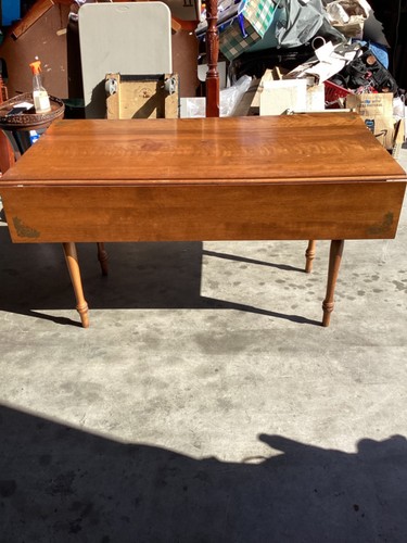Large hitchcock drop leaf - large,