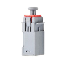 For Opel Astra Corsa Meriva Signum Clutch Pedal Position Switch 55701396 0911095