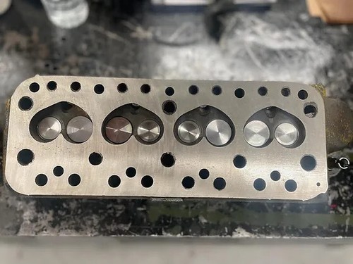 Cylinder head cam4810 - cylinder,