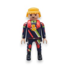 Playmobil figure man skater