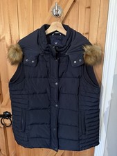 Women’s Navy Gilet Crew