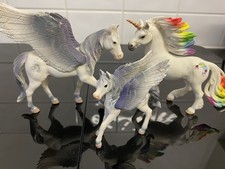 Scheich Pegasus’ and Unicorn Figurines