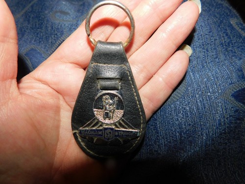 Collectable keyring leather - on,