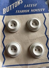 White Vintage Buttons 20mm X 4