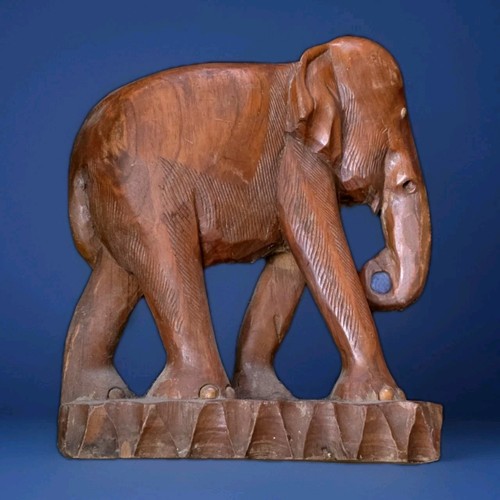 Vintage large wooden asian - large,