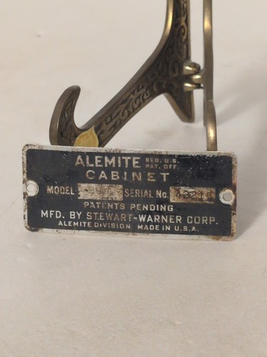 Vintage 1940s alemite gas - alemite, oil