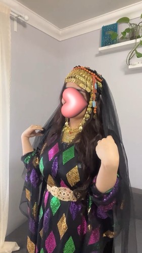 Kurdish traditional women - traditional,