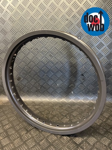 Pro 2 15 - , 19"
