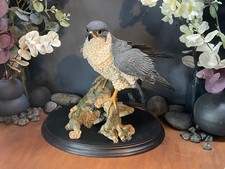 Large Brooks And Bentley