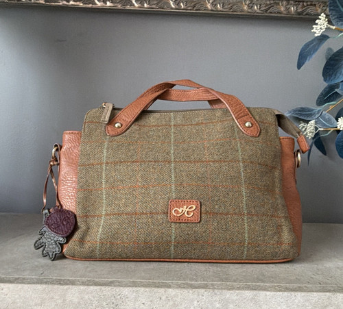 Nica london tweed tote - london,