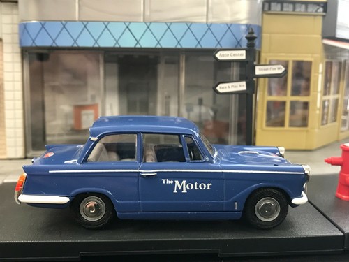 Triumph herald corgi - triumph, (corgi