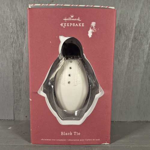 Hallmark keepsake ornament - hallmark,