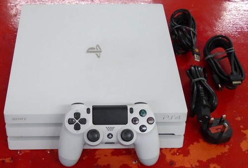 Glacier white sony ps4 pro - glacier,