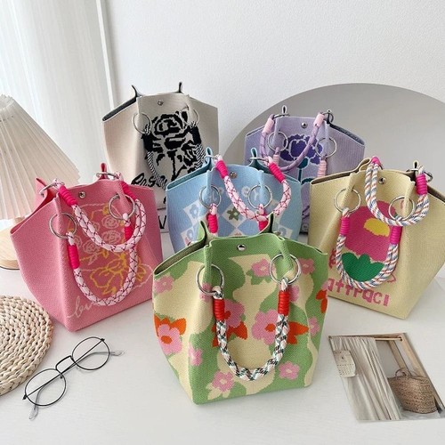 Large capacity knitted bucket - capacity,