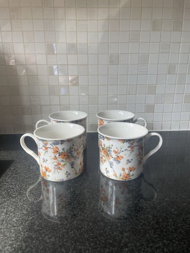 Set mugs orange - of,