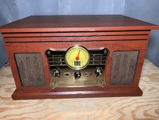 Retro Wood AM/FM Radio CD