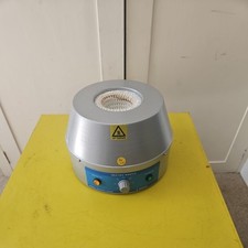 Medline Scientific Heating Mantle. E-SERIES. WORKING.