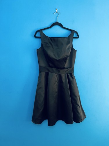 Pretty maids black - maids, satin