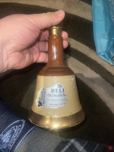 Vintage wade bells whisky - wade,