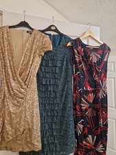 10 Women's Dresses , Bundle