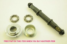3UM BOTTOM BRACKET AXLE SET