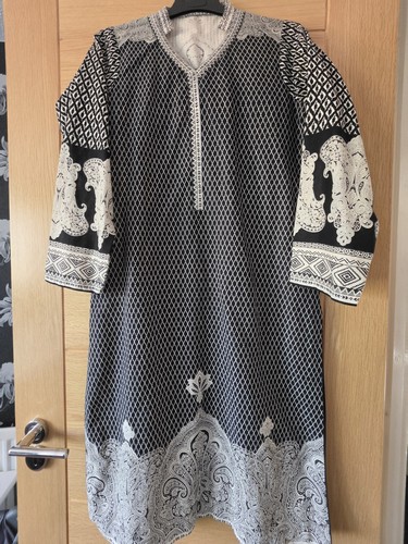 Gul ahmed fabric stitched - fabric, 3