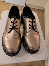 Dr Martens Metallic Rose Gold