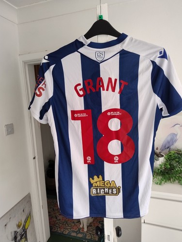 Match worn west bromwich - match,
