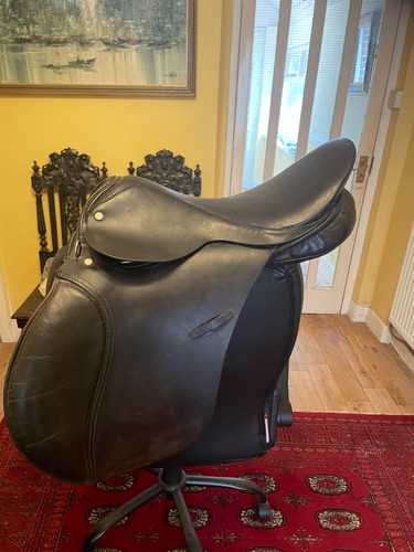 Quality comfortable medium - quality, 17"