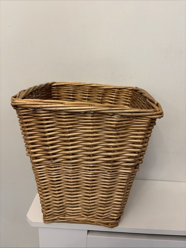 Vintage square rattan wicker - vintage,