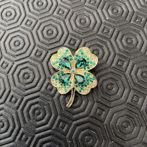 Lucky leaf clover shamrock - 4,
