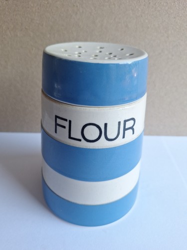 Green judith onions flour - t,