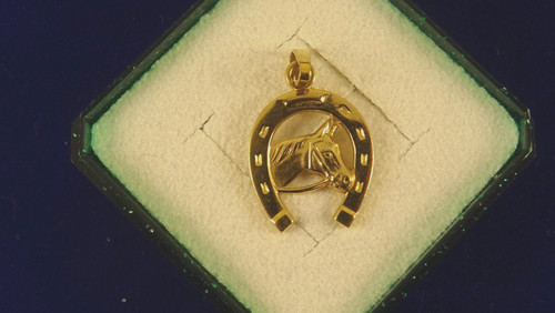 Vintage 9ct gold horse - gold,