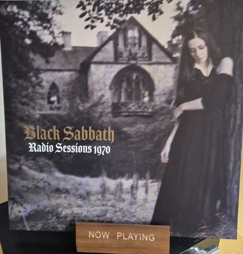 Black sabbath radio sessions - black,